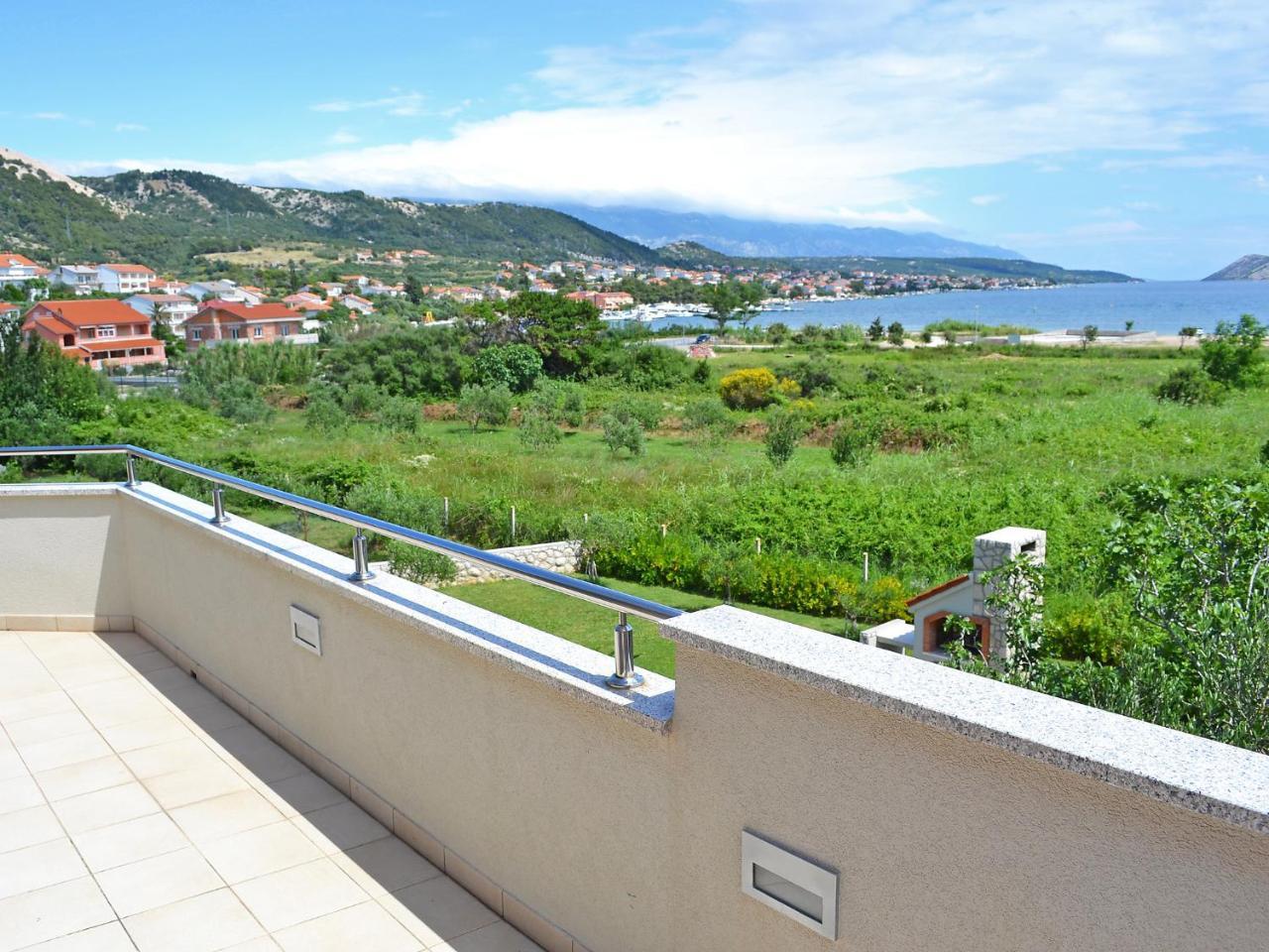 Apartment Jadranka-2 Banjol Bagian luar foto